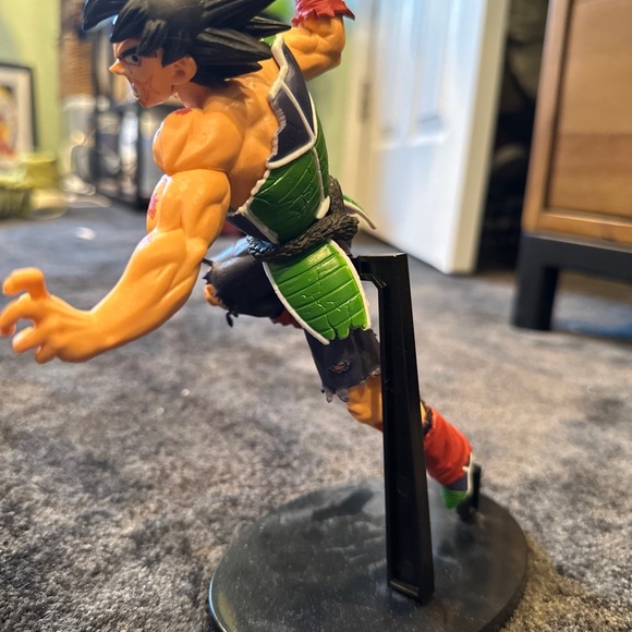 GOKU SSJ GOD AND BARDOCK FIGURES FOR SALE!! - Picture 4 of 6